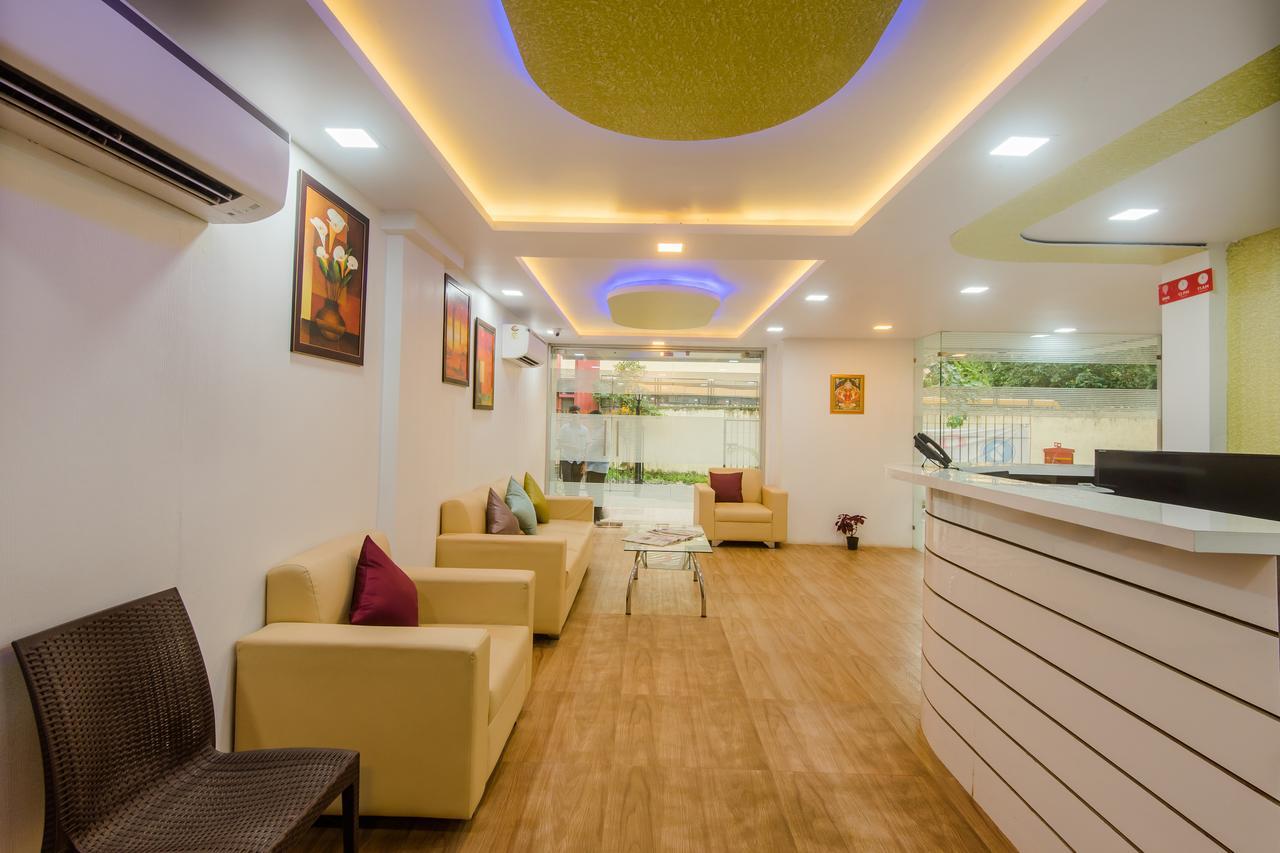 Oyo 9326 Om Sai Residency Hotel Bombaj Zewnętrze zdjęcie
