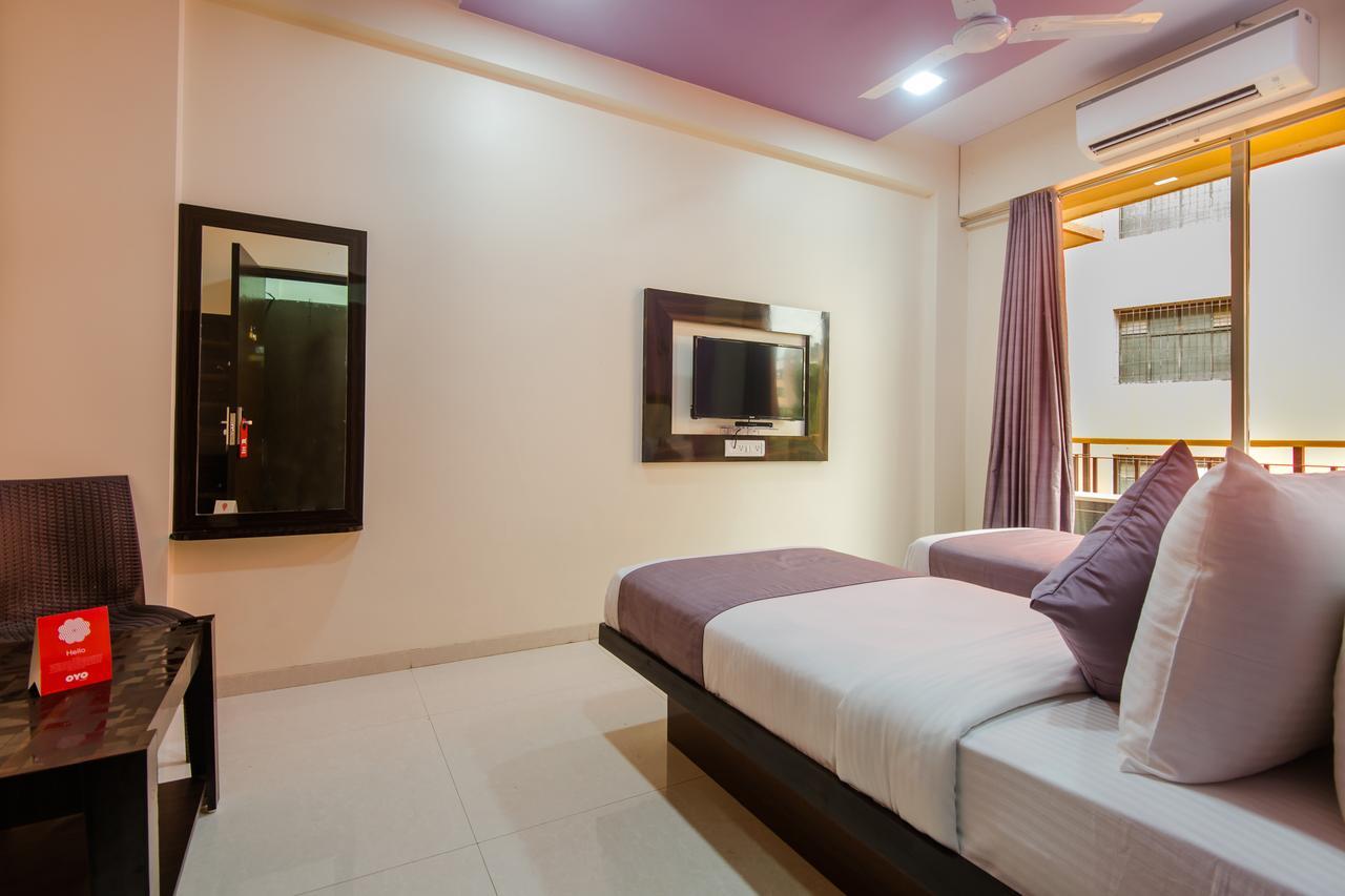Oyo 9326 Om Sai Residency Hotel Bombaj Zewnętrze zdjęcie