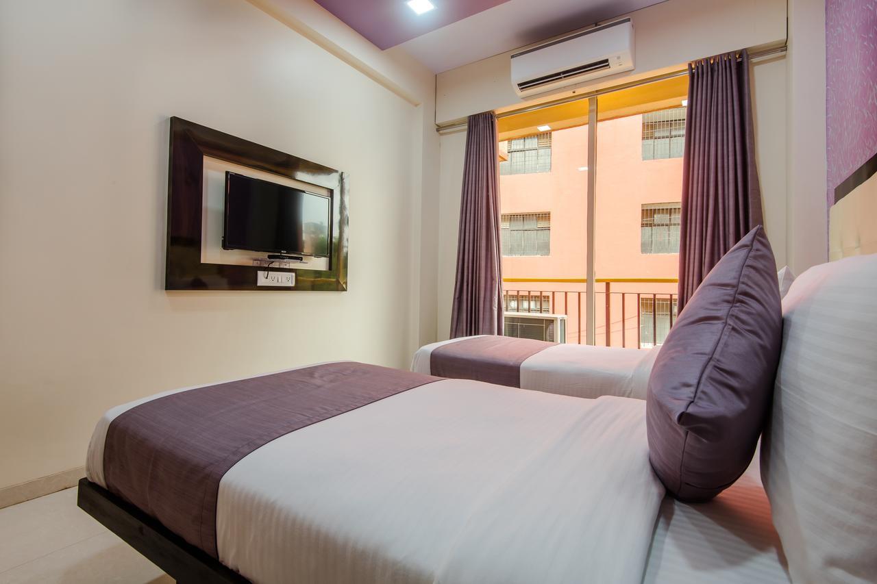 Oyo 9326 Om Sai Residency Hotel Bombaj Zewnętrze zdjęcie