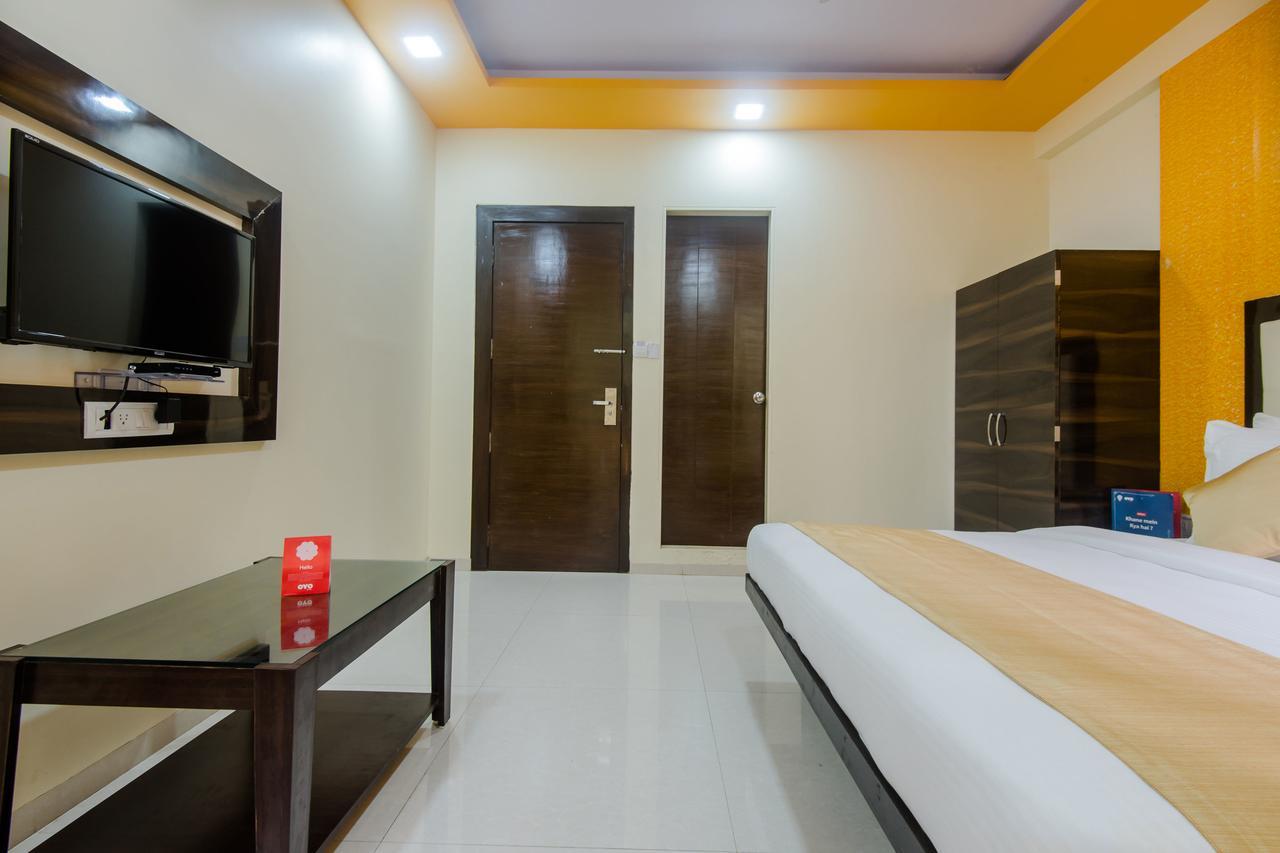 Oyo 9326 Om Sai Residency Hotel Bombaj Zewnętrze zdjęcie